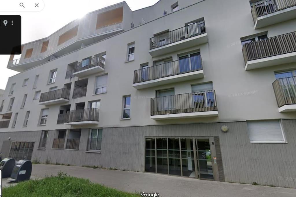 Studio Cergy 5 Min De La Gare Exteriör bild